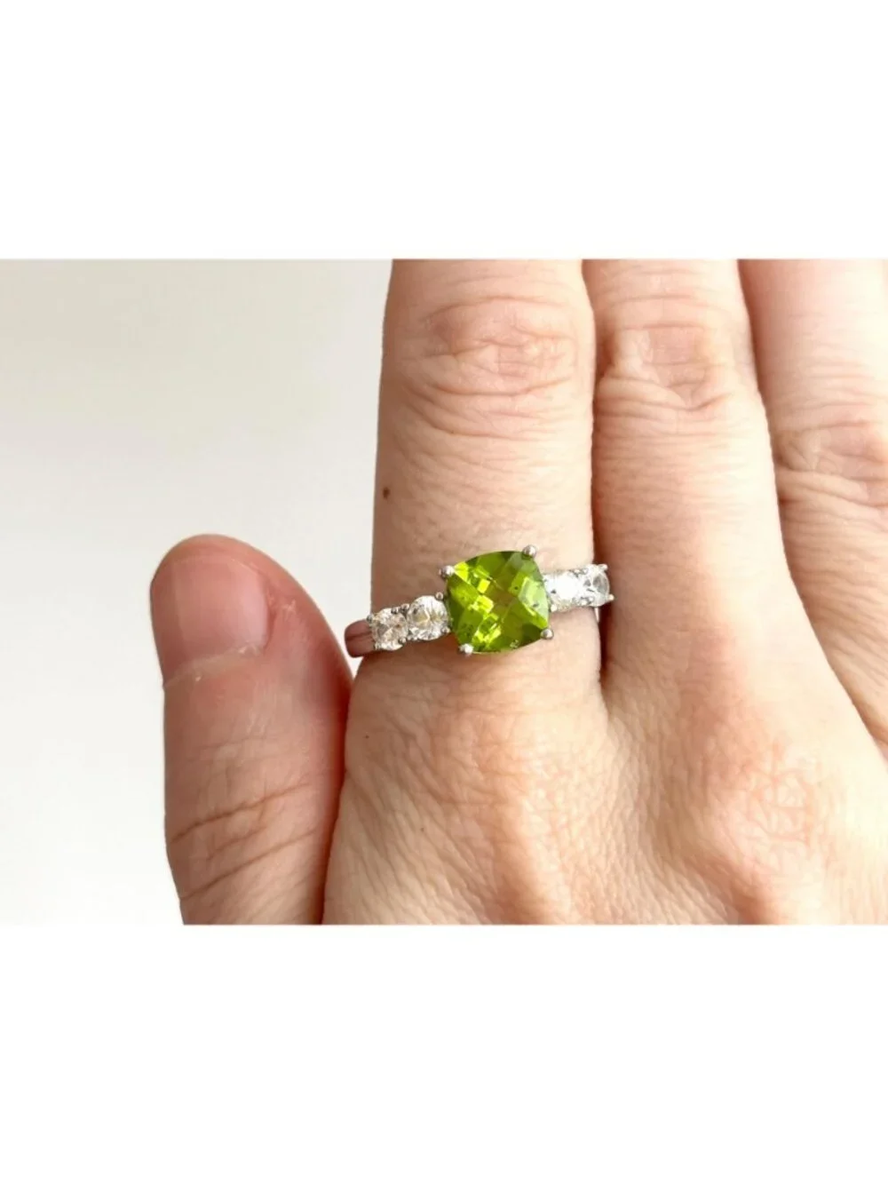 Peridot Cushion Cut Gemstone CZ Lined Sterling Silver 925 Vintage Ring - sz 11
